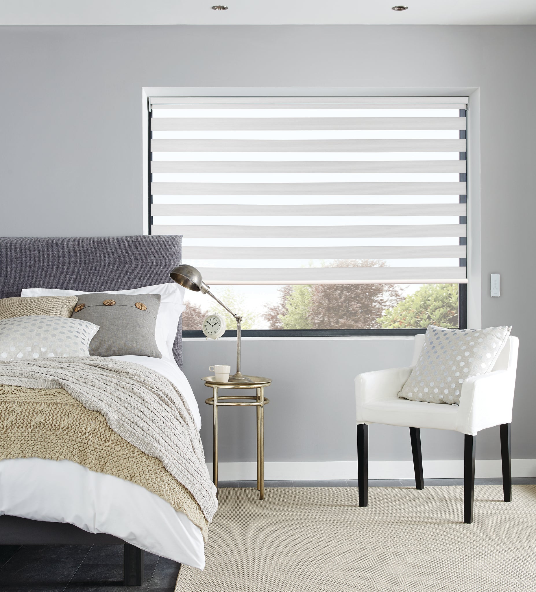 Load image into Gallery viewer, Saint Tropez Light Filtering
