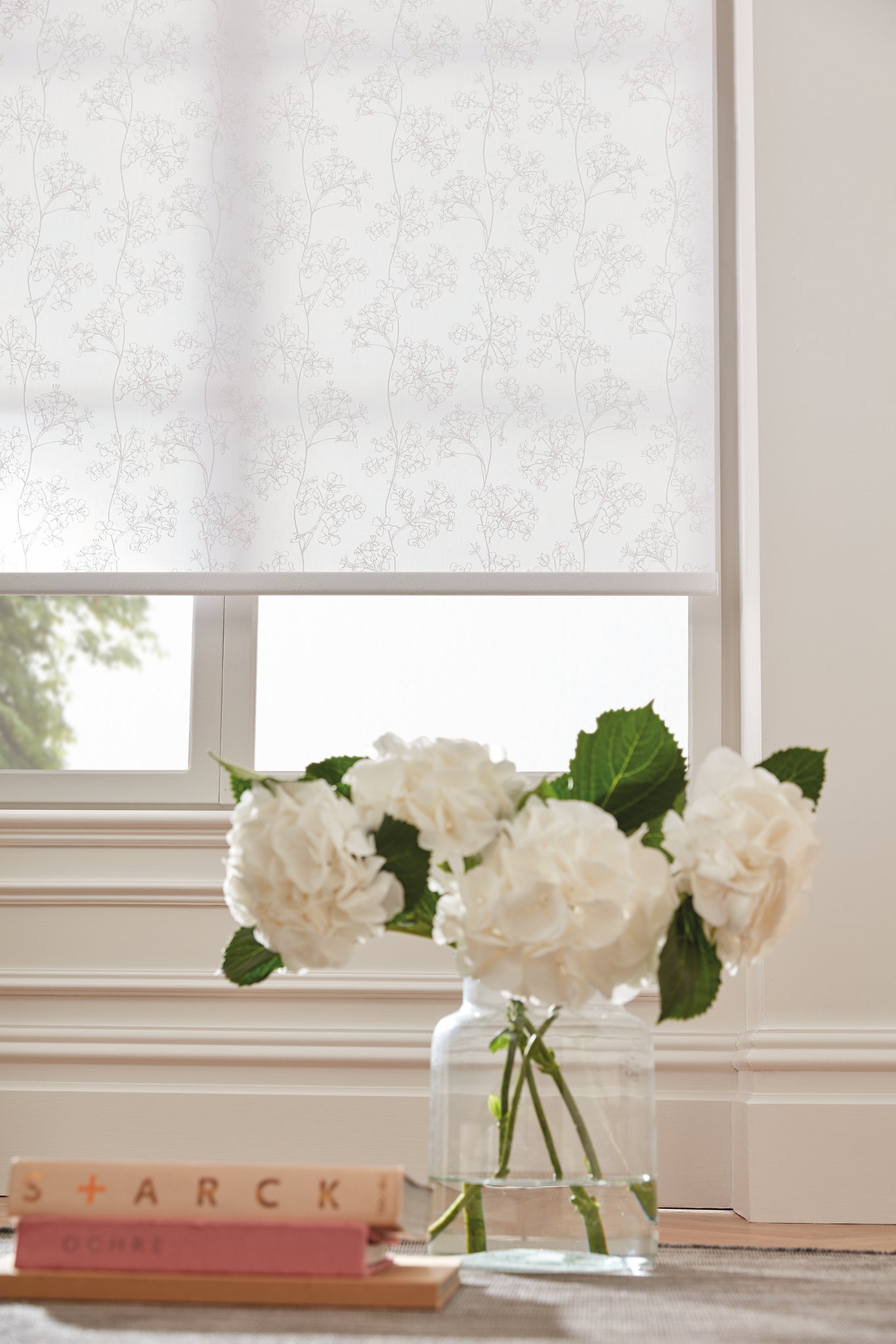 Load image into Gallery viewer, Roller Shades- 72x36 Inch
