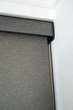 Load image into Gallery viewer, Roller Shades- 32x36 Inch
