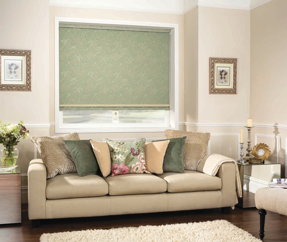 Load image into Gallery viewer, Roller Shades Black out
